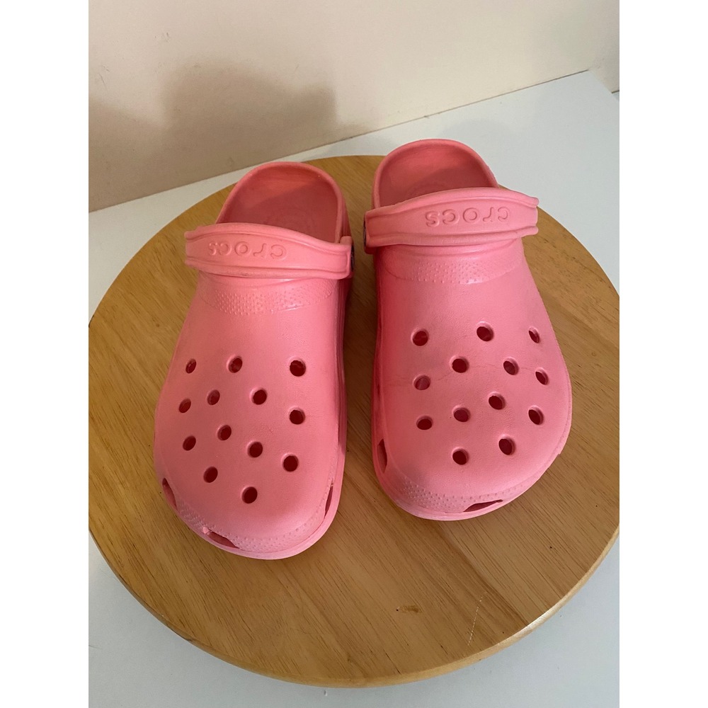 Crocs Classic Clog Kids‎ Pink Slip On Water Shoes Sandals Comfort B4/G6 GUC